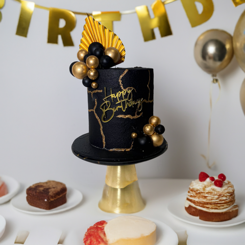 Black and Gold Crackle Cake